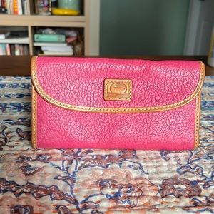 Dooney & Bourke pink leather trifold wallet pebble grain clutch